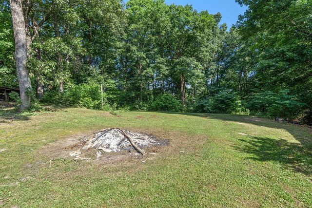 1949 Sosebee Drive NE, Dalton, GA 30721