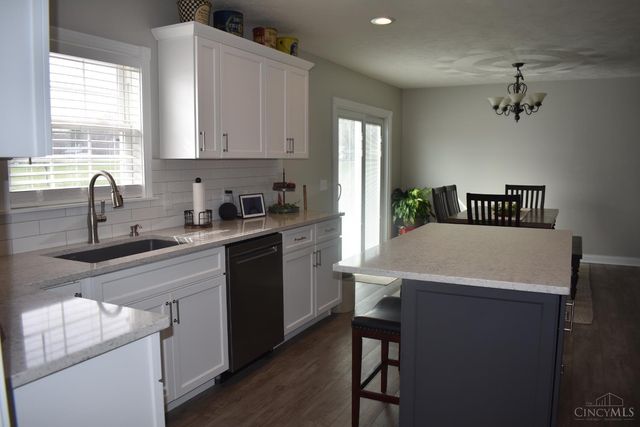 7116 Green Road, Hillsboro, OH 45133