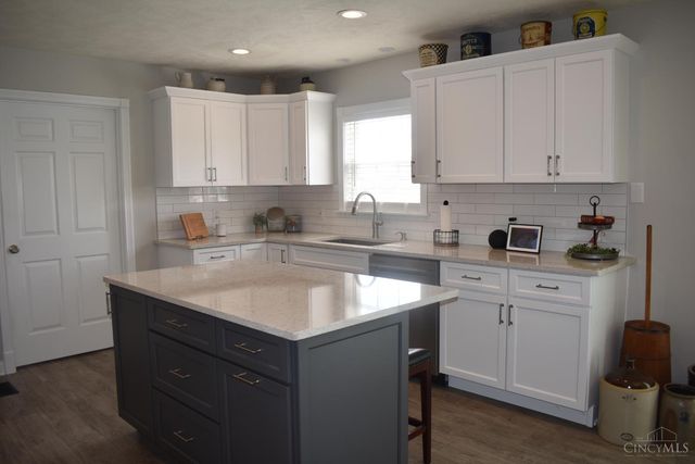 7116 Green Road, Hillsboro, OH 45133