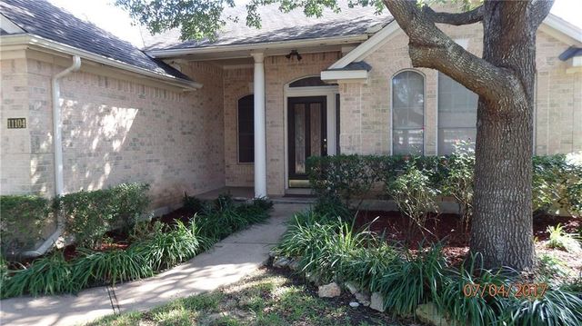 11104 Savin Hill LN, Austin, TX 78739