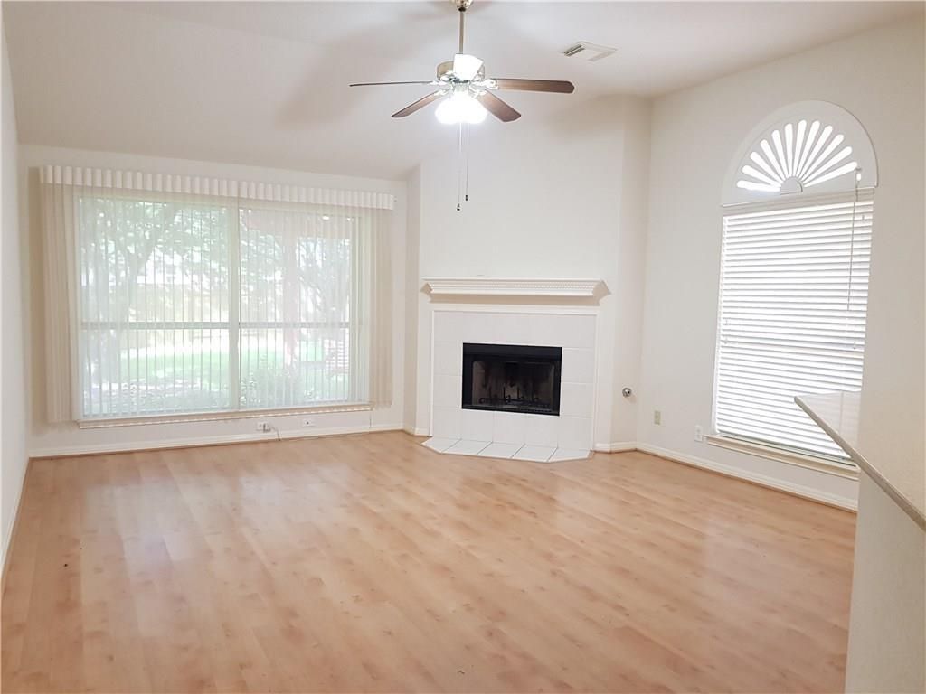 11104 Savin Hill LN, Austin, TX 78739