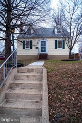 230 N BEAUMONT AVE, Baltimore, MD 21228