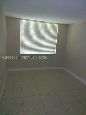 1800 Sans Souci Blvd 436, North Miami, FL 33181