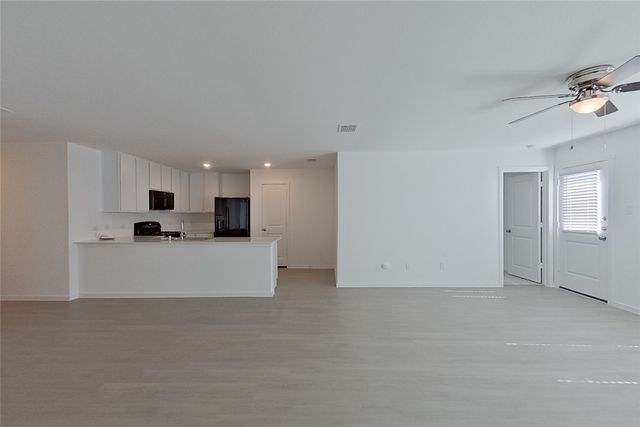 827 Ginkgo Way, Princeton, TX 75407