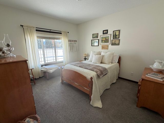 801 Golden Way NW, Isanti, MN 55040