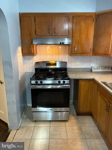 5943 ELSINORE ST, Philadelphia, PA 19120