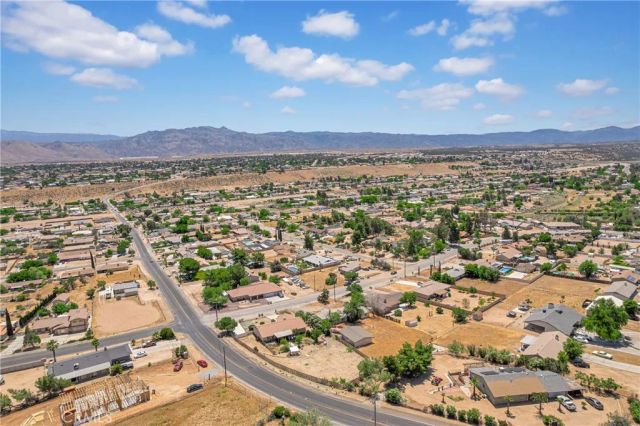 8216 Buckthorn, Hesperia, CA 92345