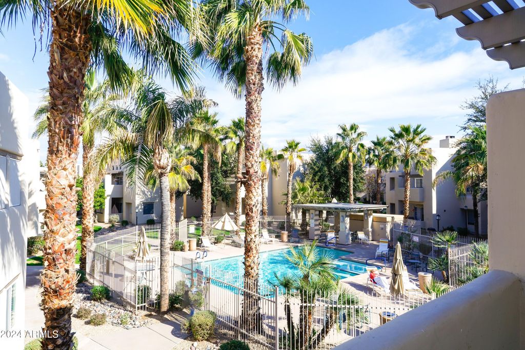 11333 N 92nd Street 2037, Scottsdale, AZ 85260