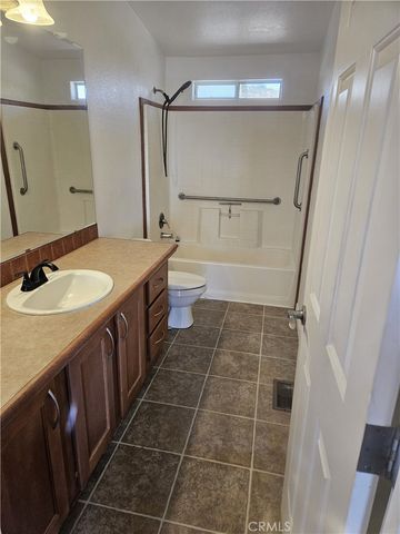 18989 Grand Avenue, Lake Elsinore, CA 92530