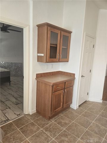18989 Grand Avenue, Lake Elsinore, CA 92530