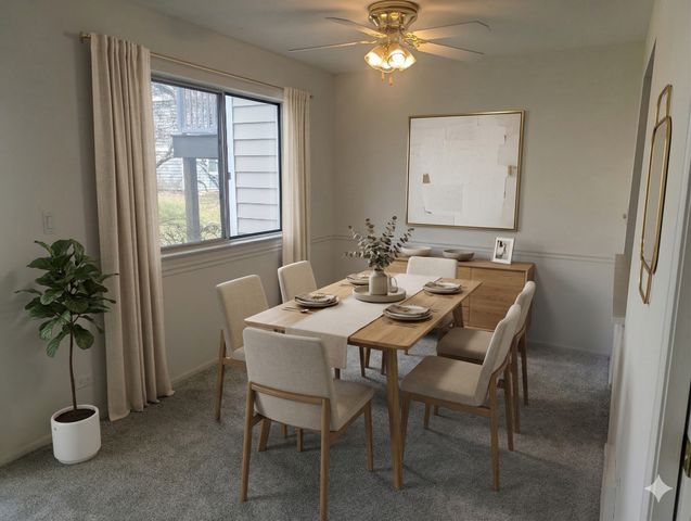 600 Eastview Court X1, Schaumburg, IL 60193