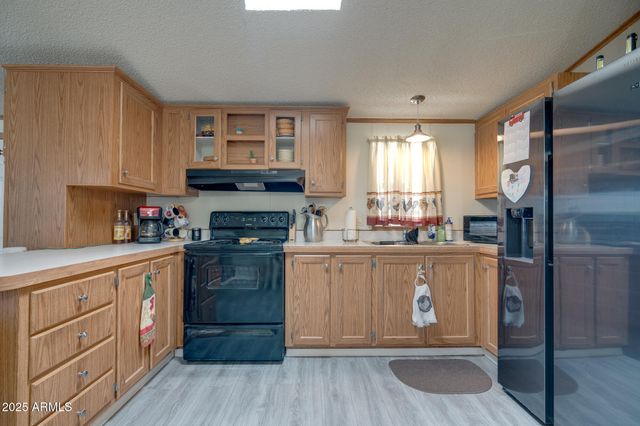 2208 W BASELINE Avenue 77, Apache Junction, AZ 85120