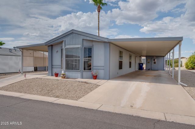 2208 W BASELINE Avenue 77, Apache Junction, AZ 85120