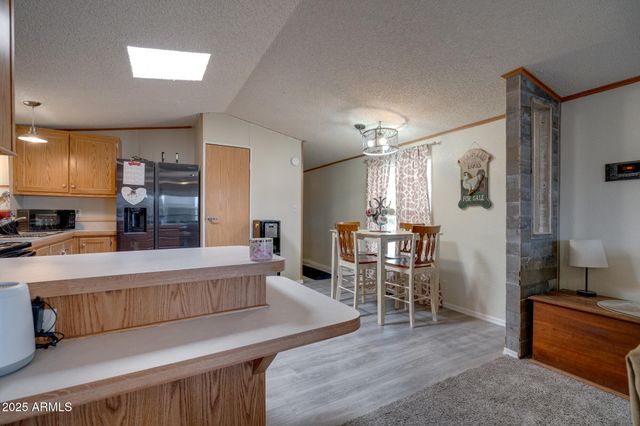 2208 W BASELINE Avenue 77, Apache Junction, AZ 85120