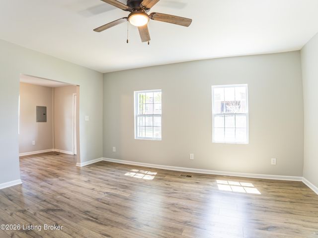 2527 Montgomery St, Louisville, KY 40212