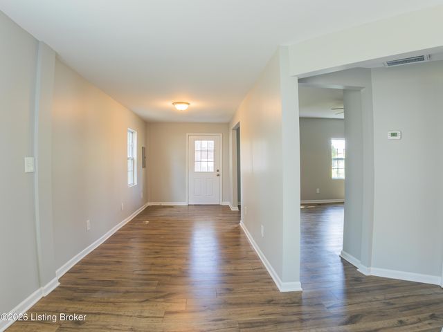 2527 Montgomery St, Louisville, KY 40212