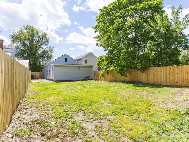 2527 Montgomery St, Louisville, KY 40212