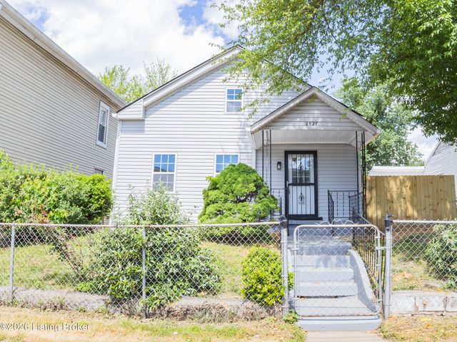 2527 Montgomery St, Louisville, KY 40212