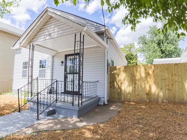 2527 Montgomery St, Louisville, KY 40212
