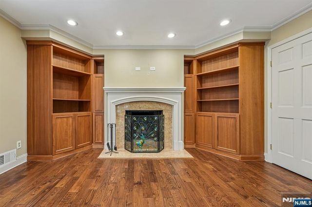 44 Lynn, Englewood Cliffs, NJ 07632