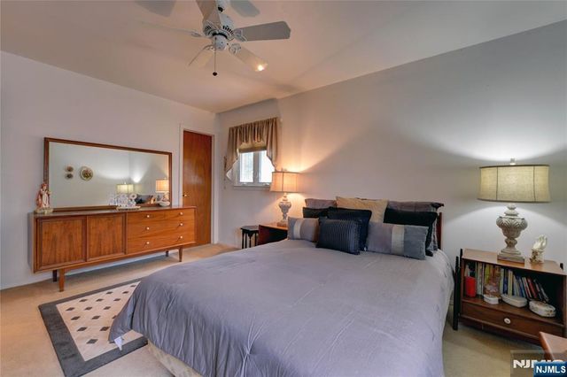 184 Abbe Lane, Clifton, NJ 07013