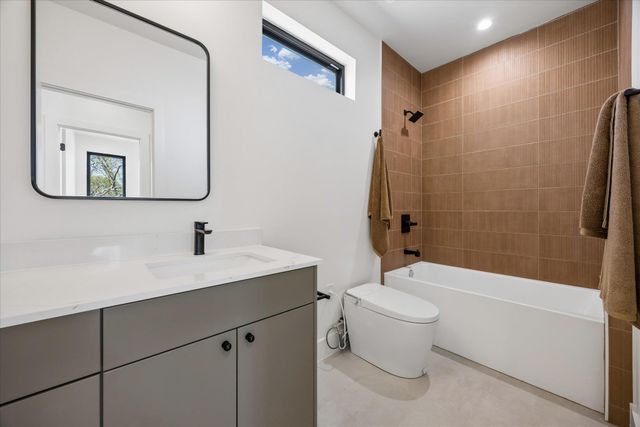 4416 S 1st ST 3, Austin, TX 78745