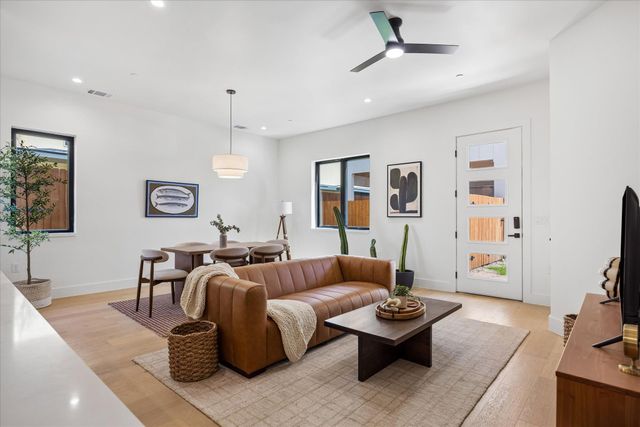 4416 S 1st ST 3, Austin, TX 78745