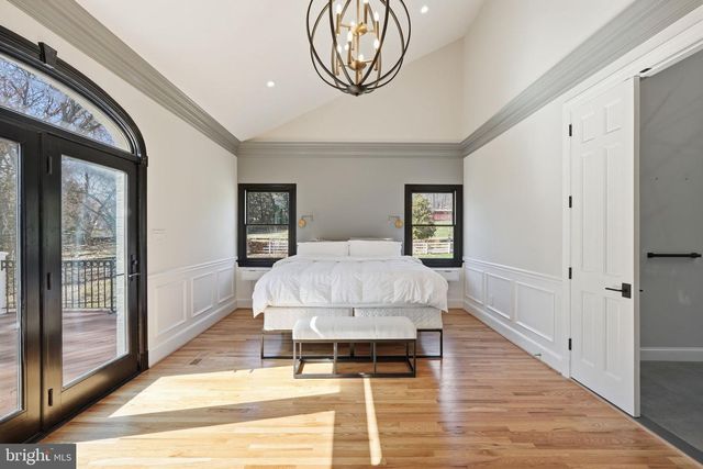 310 SPRINGVALE RD, Great Falls, VA 22066