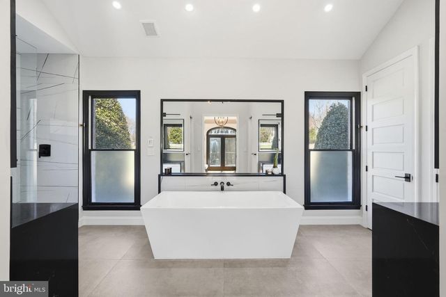 310 SPRINGVALE RD, Great Falls, VA 22066