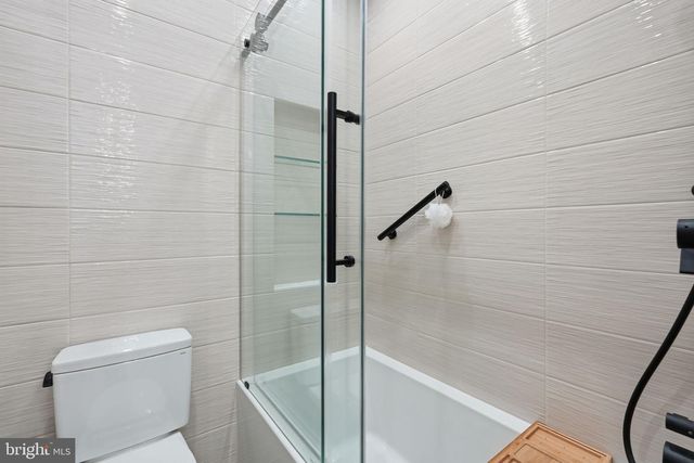 310 SPRINGVALE RD, Great Falls, VA 22066