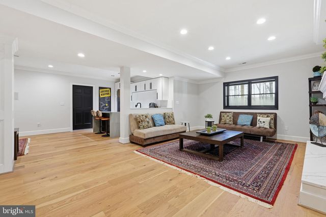 310 SPRINGVALE RD, Great Falls, VA 22066