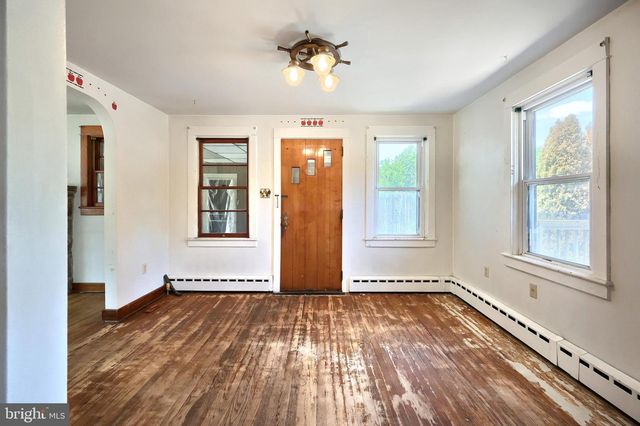 25 E HANOVER ST, Gettysburg, PA 17325