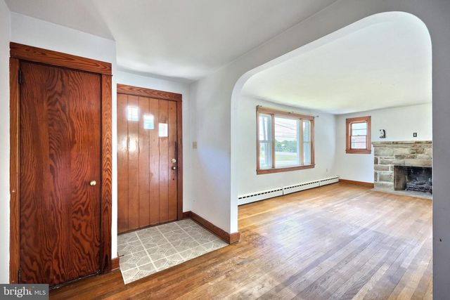 25 E HANOVER ST, Gettysburg, PA 17325