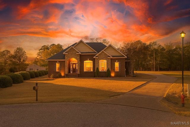 248 Anna Grace Lane, Wetumpka, AL 36092