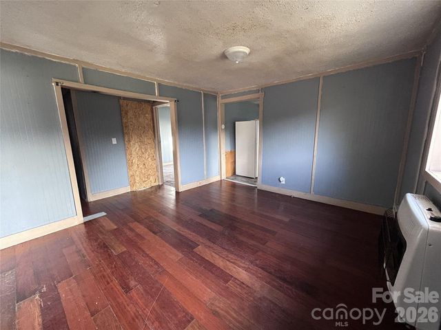 1409 Laboratory Road, Lincolnton, NC 28092