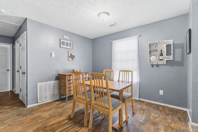 17001 Valley Lane, Conroe, TX 77306