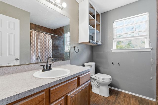 17001 Valley Lane, Conroe, TX 77306