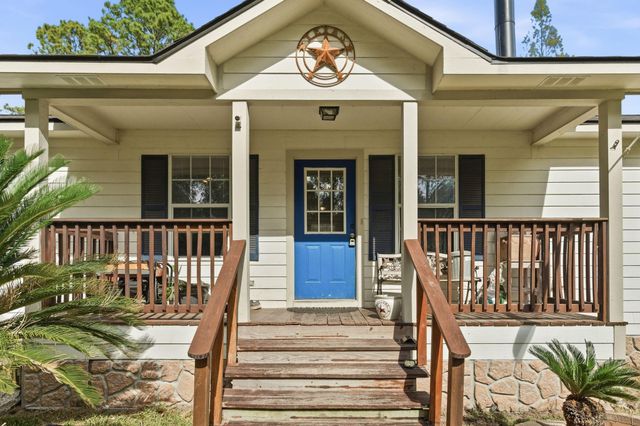 17001 Valley Lane, Conroe, TX 77306