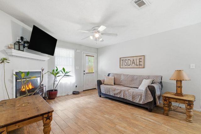 17001 Valley Lane, Conroe, TX 77306