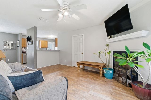 17001 Valley Lane, Conroe, TX 77306