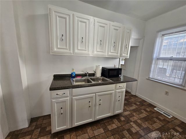 1409 Lamar Street, Dayton, OH 45404