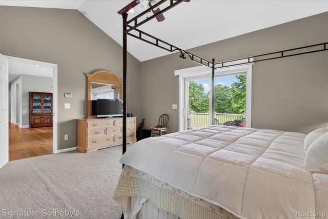 12700 Shaffer Road, Springfield Charter Township, MI 48350
