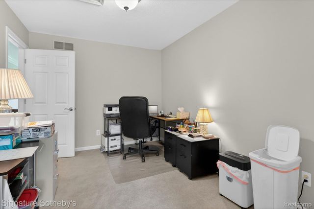 12700 Shaffer Road, Springfield Charter Township, MI 48350