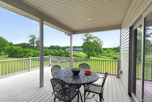 12700 Shaffer Road, Springfield Charter Township, MI 48350