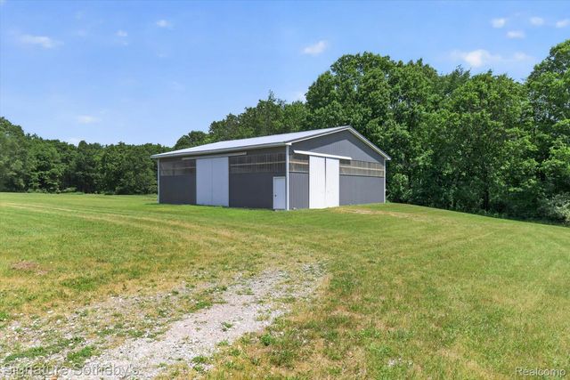 12700 Shaffer Road, Springfield Charter Township, MI 48350