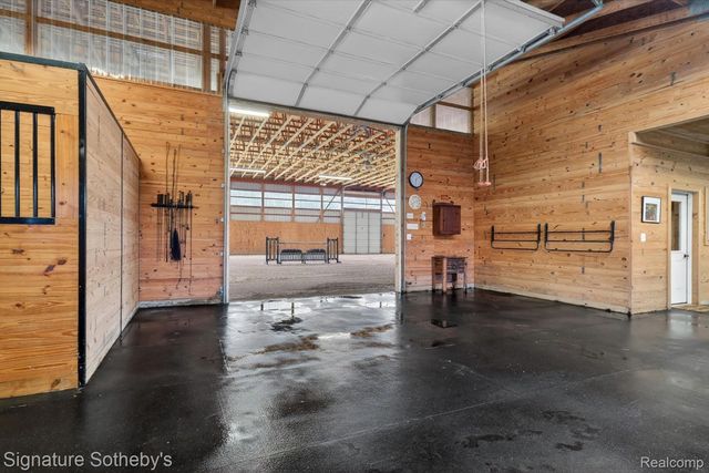12700 Shaffer Road, Springfield Charter Township, MI 48350