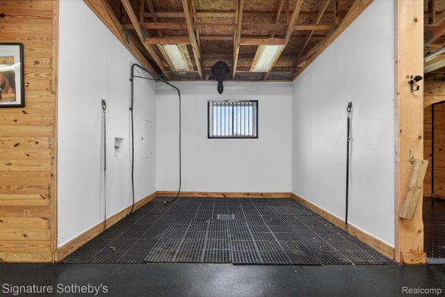 12700 Shaffer Road, Springfield Charter Township, MI 48350