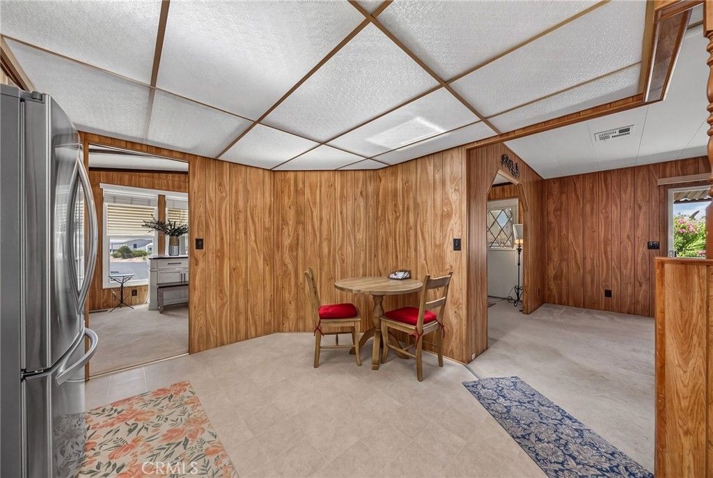 Image 15 of property listing at 28610 Via Arboleda, Murrieta, CA 92563
