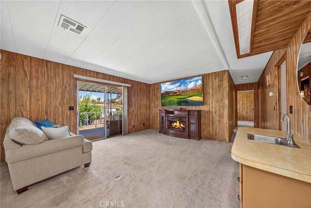 Image 20 of property listing at 28610 Via Arboleda, Murrieta, CA 92563