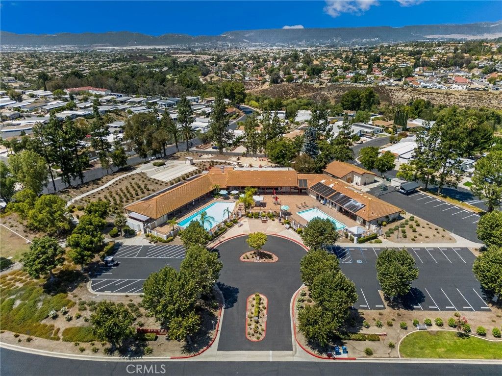 Image 33 of property listing at 28610 Via Arboleda, Murrieta, CA 92563